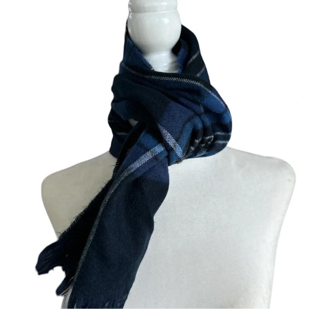 unbranded plaid acrylic 11